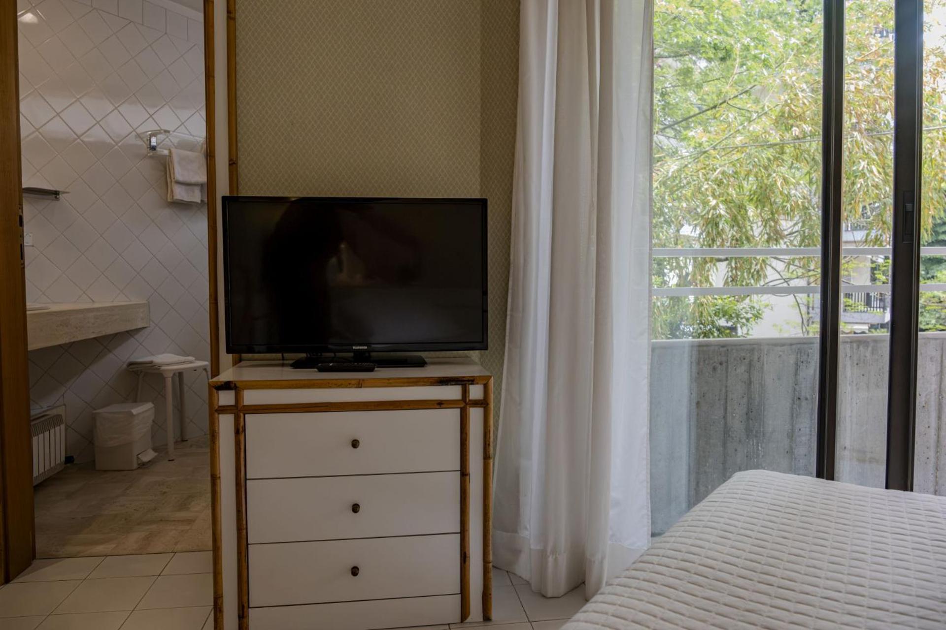 Hotel President - Vintage Hotel In Centro Риччоне Экстерьер фото