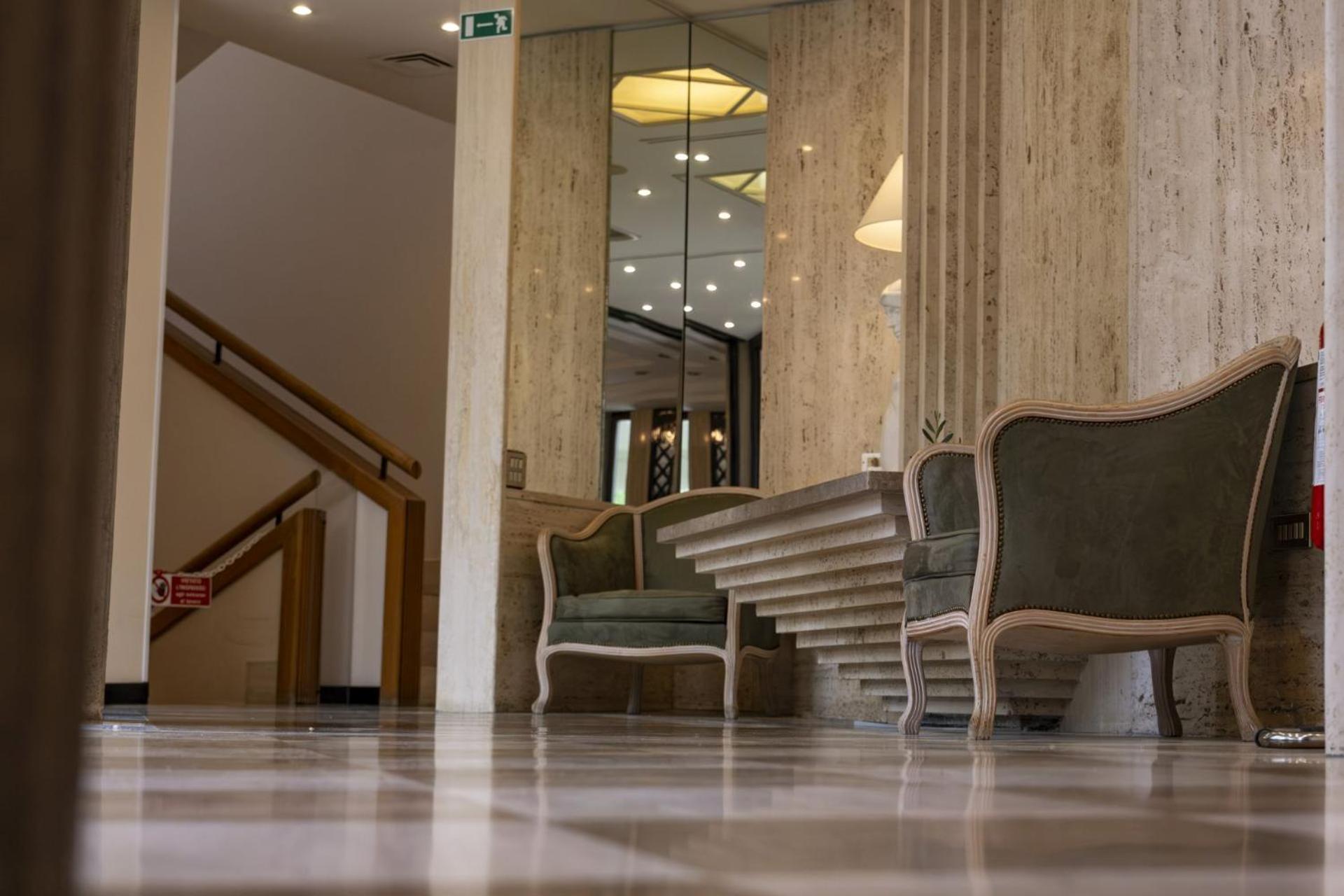 Hotel President - Vintage Hotel In Centro Риччоне Экстерьер фото